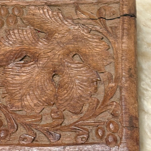 Vintage 70’s Jewelry Trinket Intricately Carved Wooden Box - Picture 8 of 9
